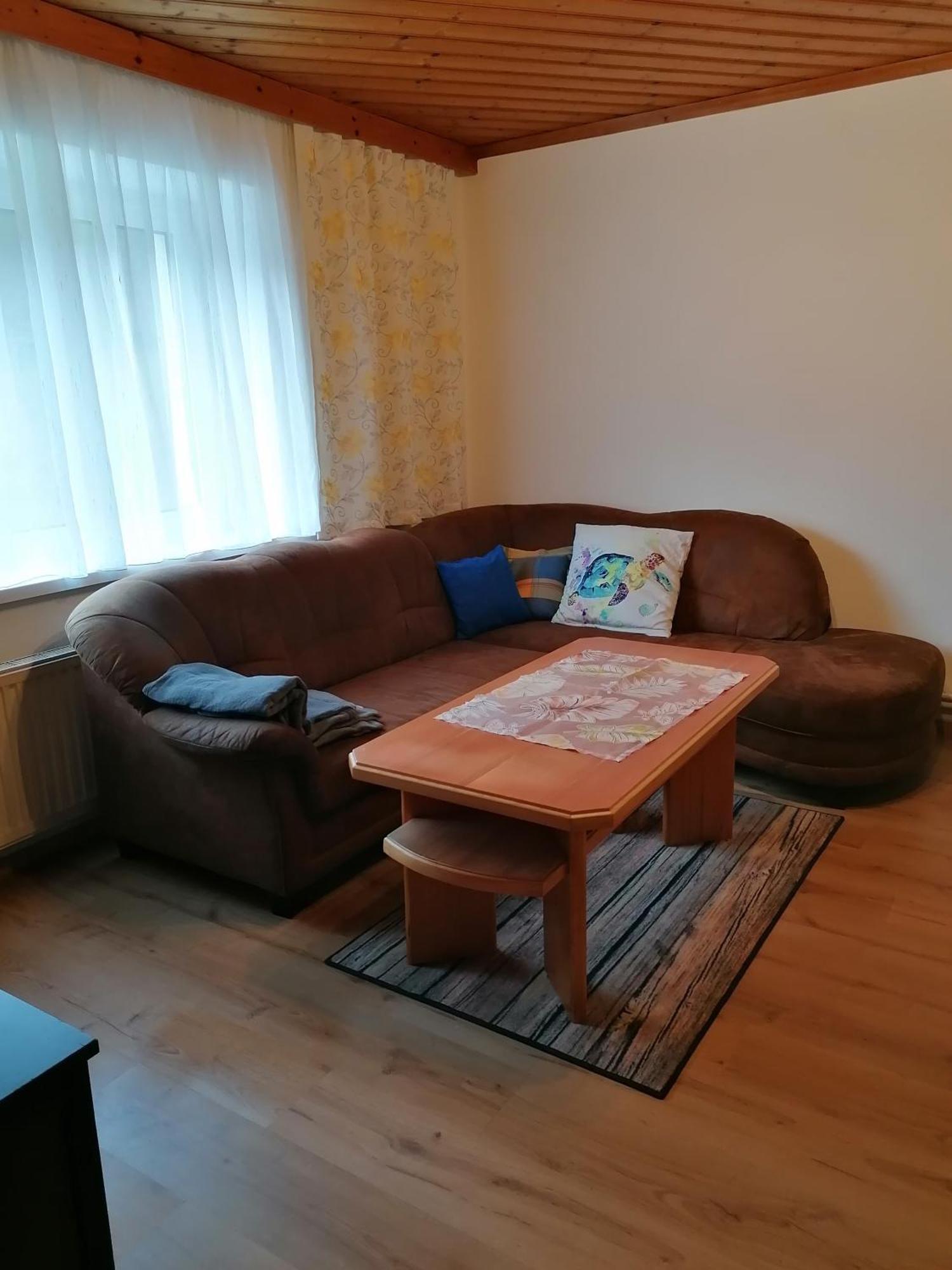Apartment Sandra โอเบอร์ทราวน์ ภายนอก รูปภาพ